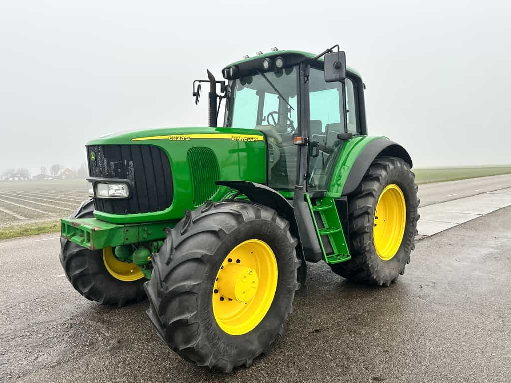John Deere 6920S