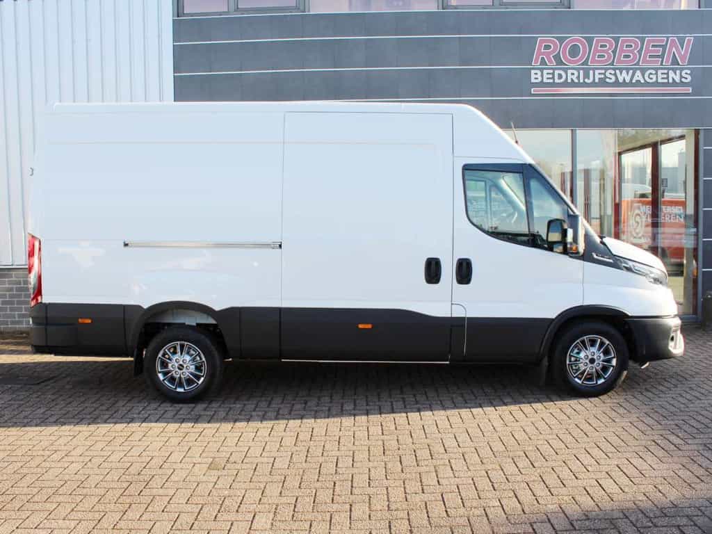 Iveco Daily 35S18V 3.0 352 H2 L Airco/Cruise/Cam/Nav Nieuw
