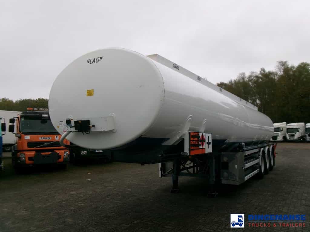 L.A.G. Fuel tank alu 44.4 m3 / 6 comp + pump