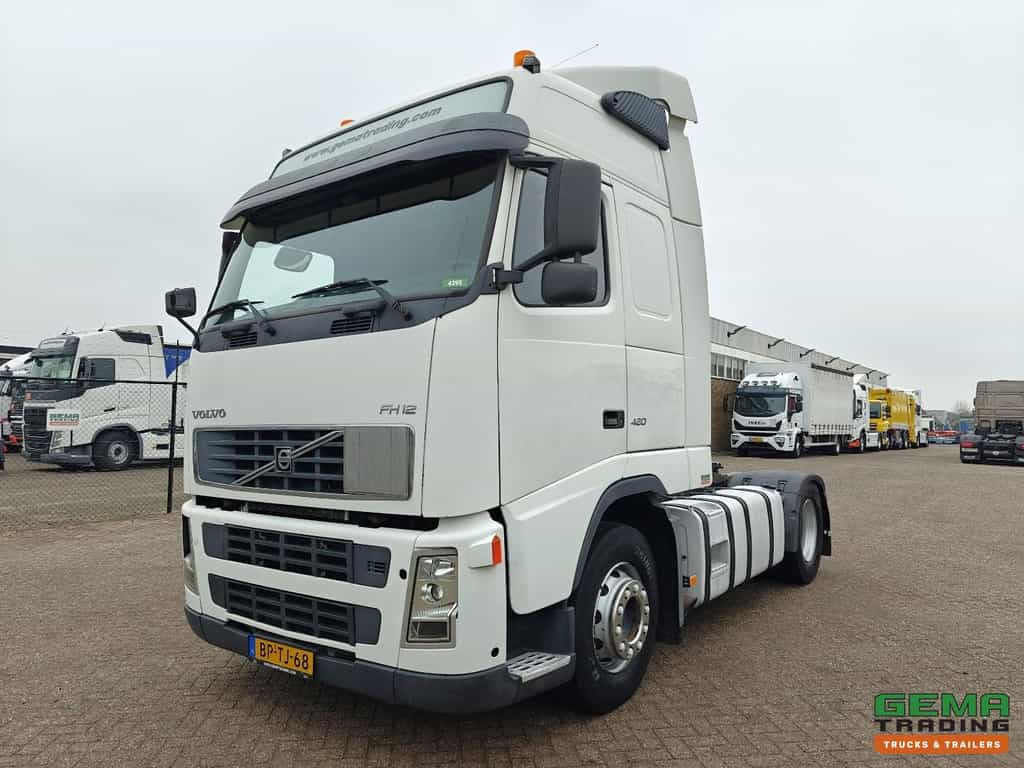Volvo FH12-420 4x2 Globetrotter Euro3 - Dubbele Tanks - NL truck