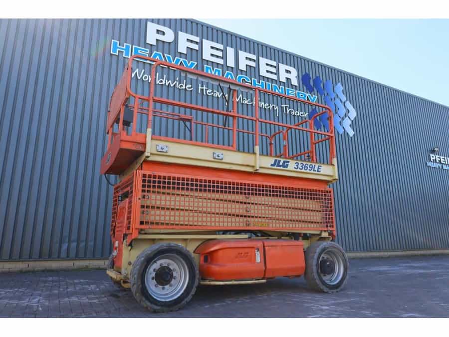 JLG 3369LE Electric, 12m Working Height, 450kg Capacit