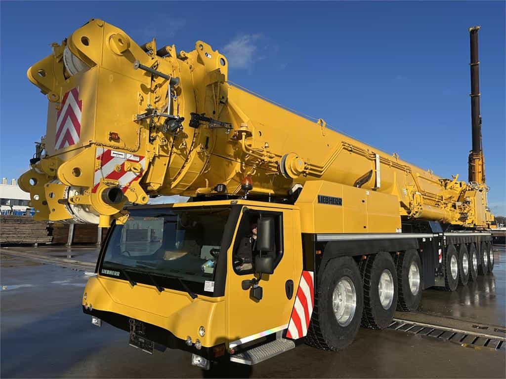 Liebherr LTM 1650-8.1