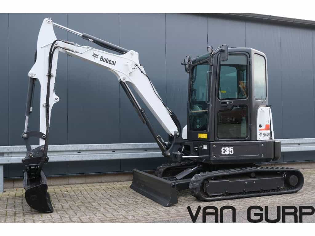 Bobcat E35 | 2018 | 1197h