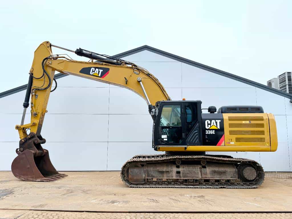 CAT 336EL - Quick Coupler / Hammer Lines