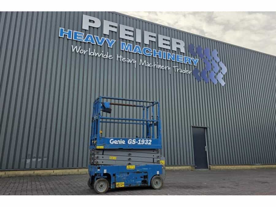 Genie GS1932 Electric, Working Height 7.8 m, 227kg Capac