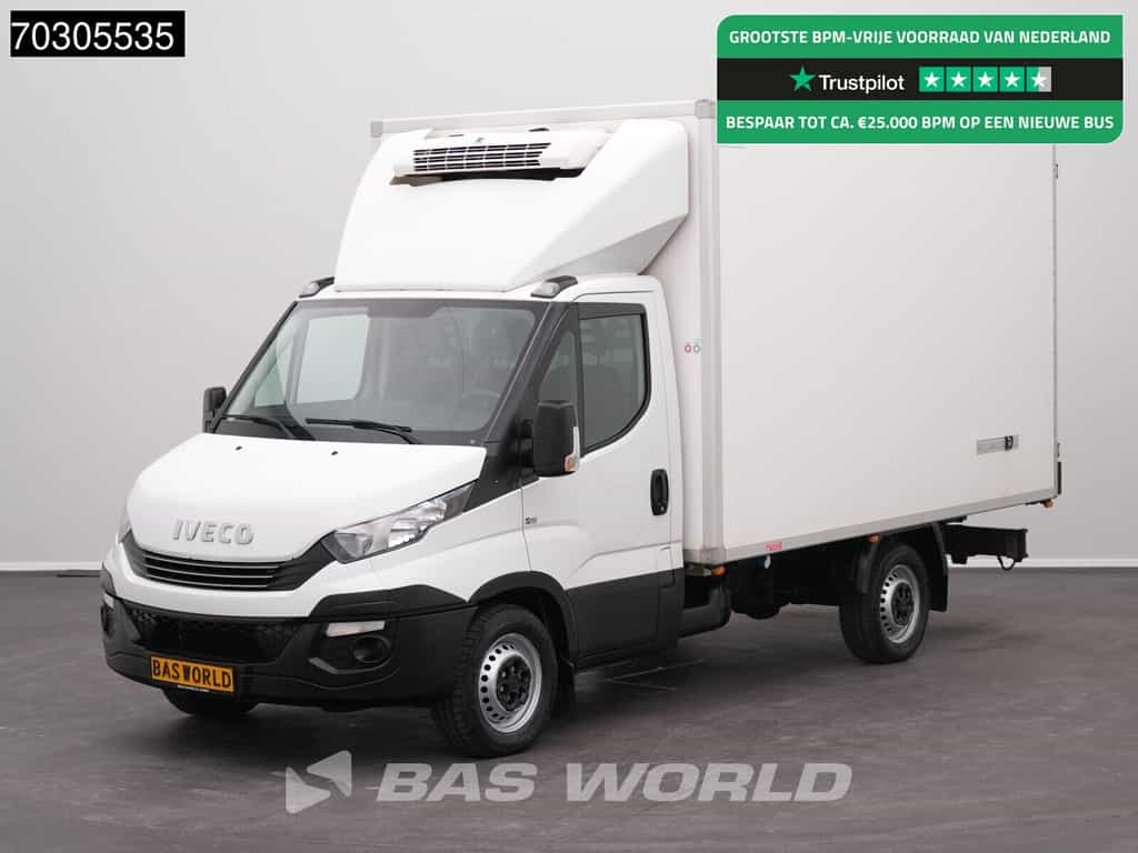 Iveco Daily 35S14 Automaat Koelwagen Vriezer Thermo King V-300 MAX Airco Cruise Parkeersensoren Euro6 Bakwagen Gekoeld Koel Koeler Kühl Kühler Kühlwagen Kühlkoffer Frigo Airco Cruise control