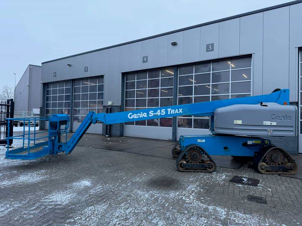 Genie S 45 Trax