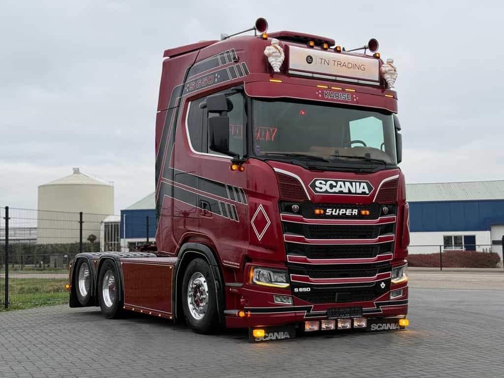 Scania S650 V8 NGS SHOW TRUCK, INTERIOR, FULL AIR, ALCOA, PTO, FULL!