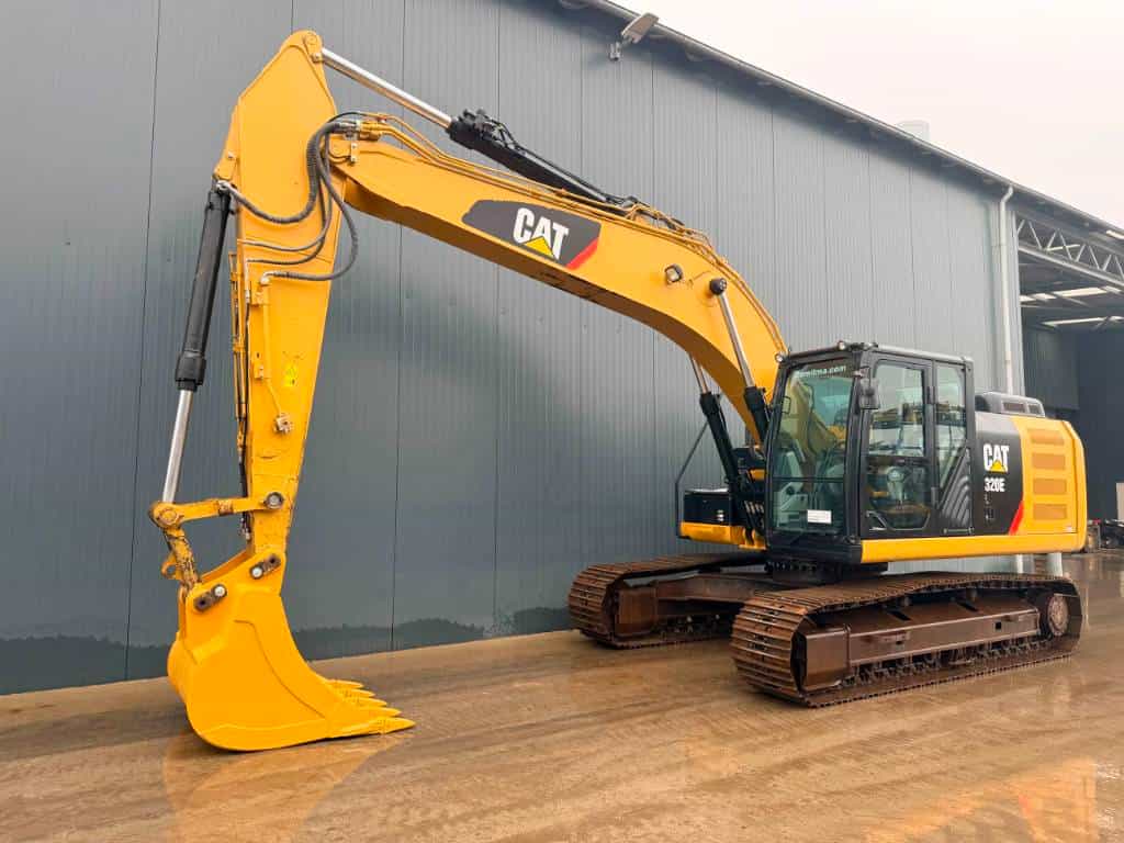 CAT 320E L
