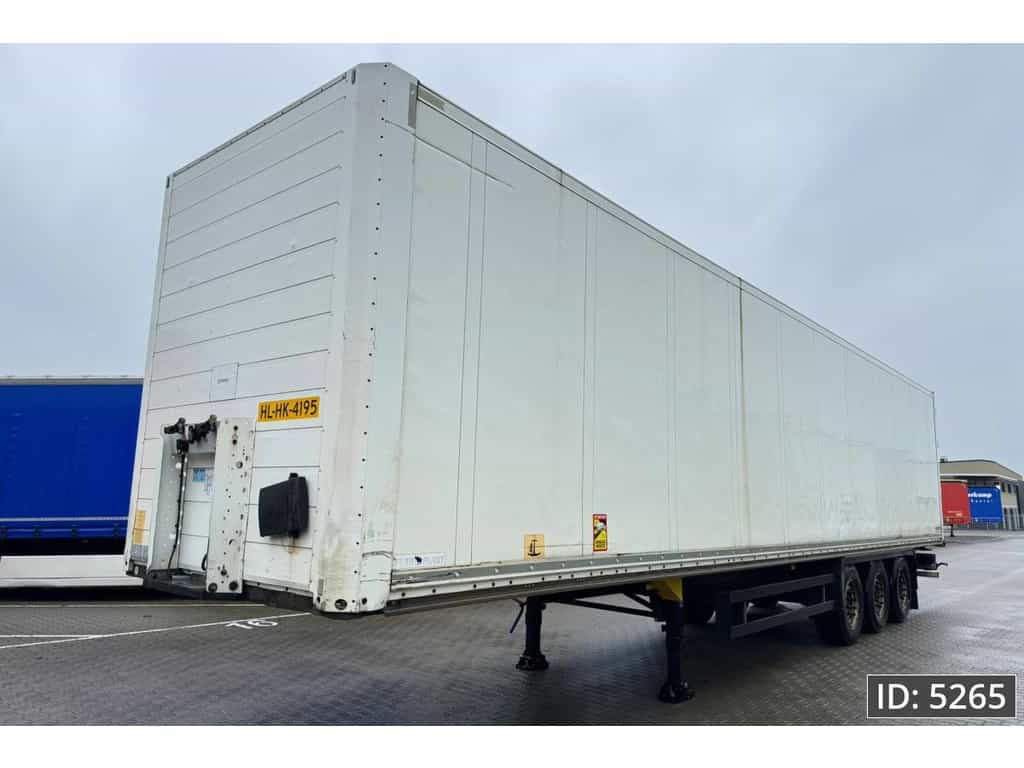Schmitz Cargobull SCB/S3B / Double stock / Disk brakes