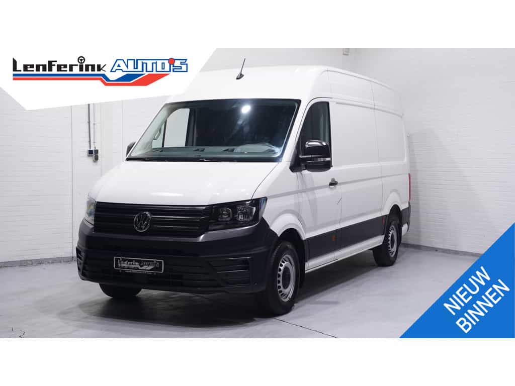 Volkswagen Crafter 2.0 TDI 102 pk L3H3 Navi, Trekhaak 2.500 kg Airco, Laadruimte Pakket, PDC V+A, Apple Carplay, 3-Zits