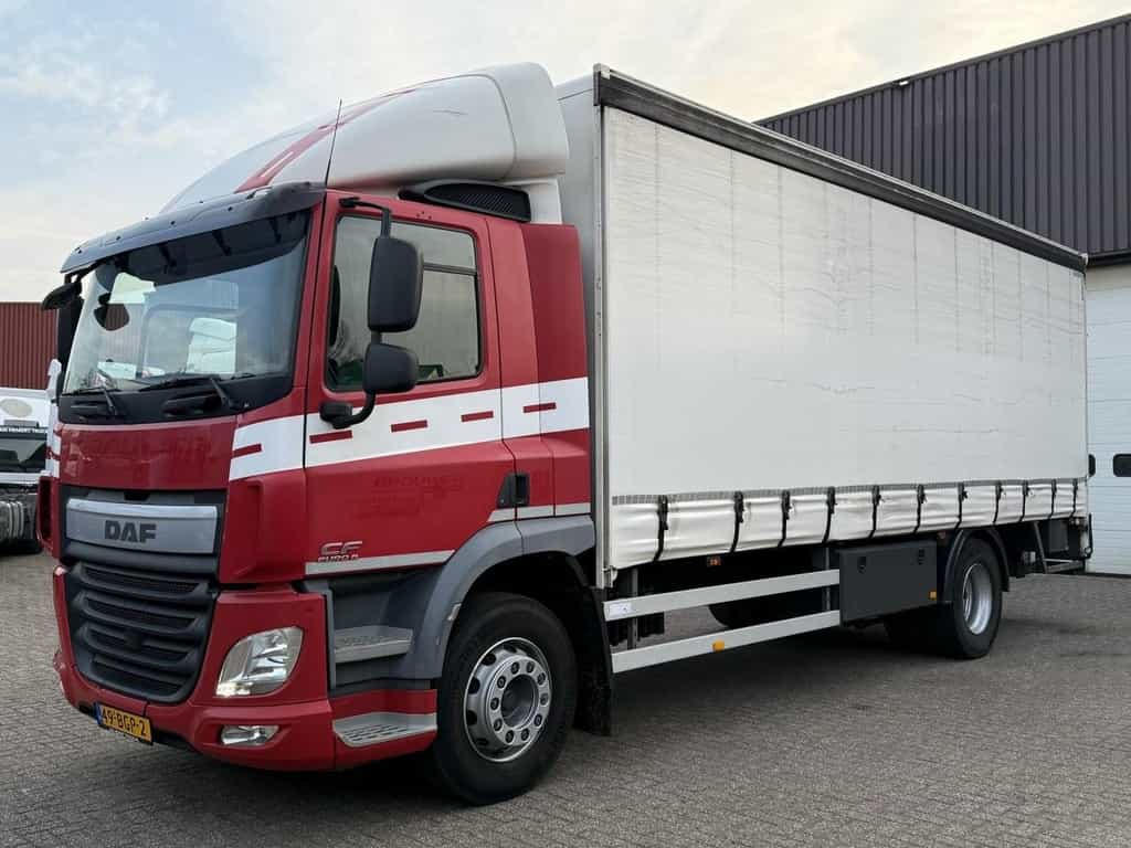DAF CF 250 FA / Schuifzeilein links - Vaste wand rechts / Klep LBW / Euro6 / NL Truck HT1260