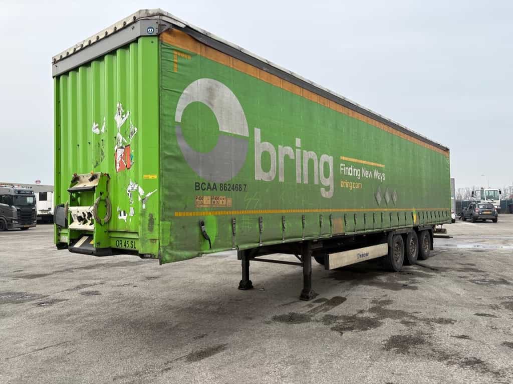 Krone Profi Liner curtain side semi-trailer