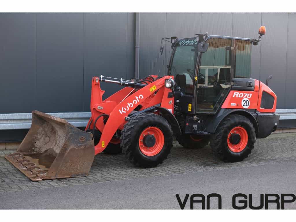 Kubota R 070 | 2023 | 740h | Klima A/C