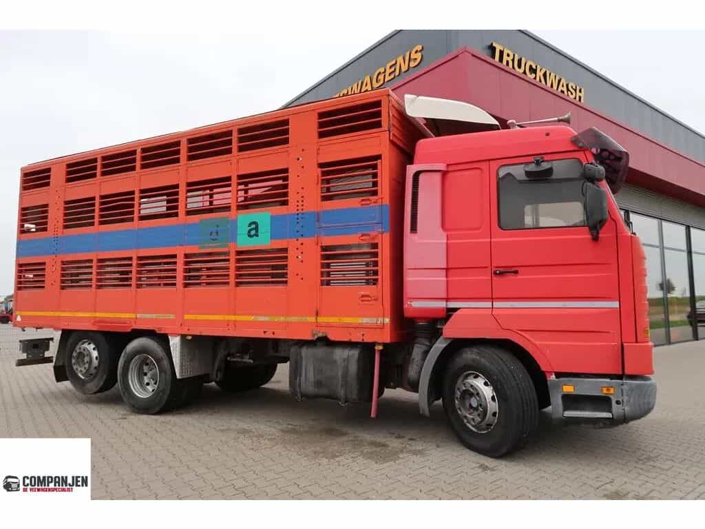 Scania R143-450 V8 Streamline livestock truck