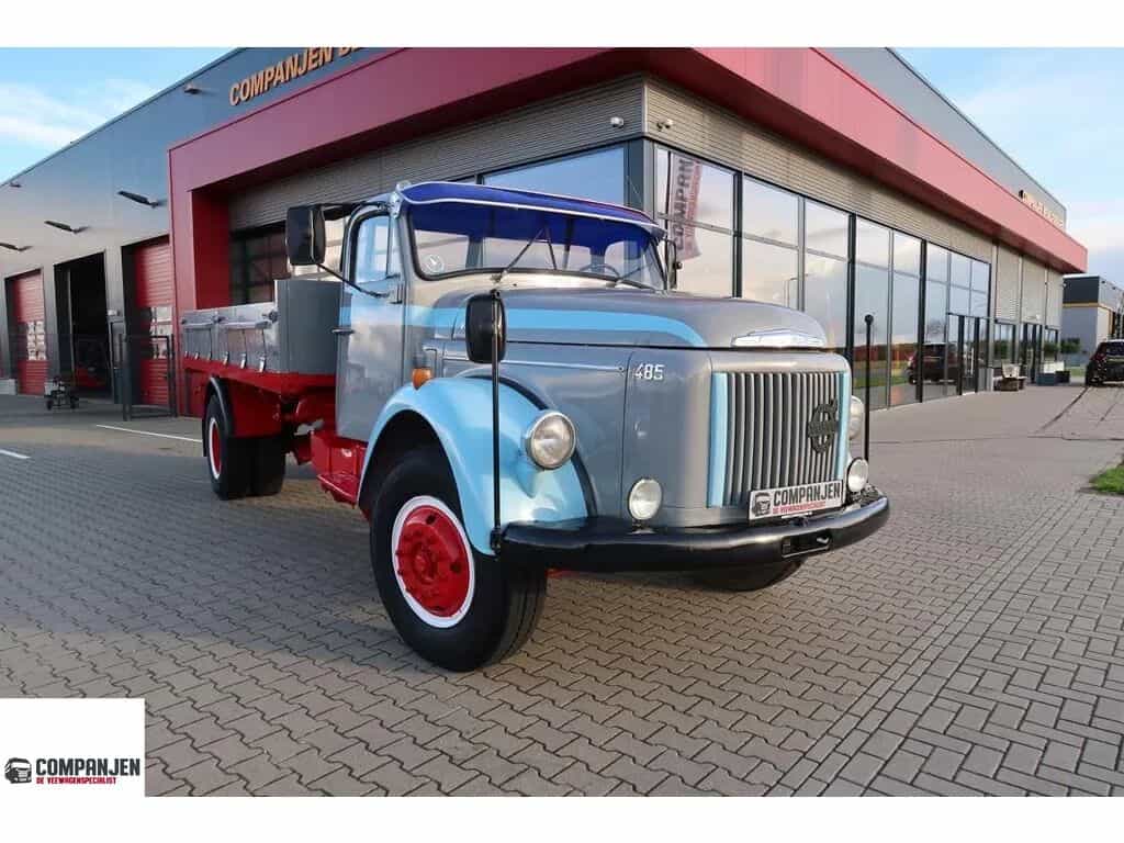 Volvo L 485 - 1963 - Oldtimer flatbed truck