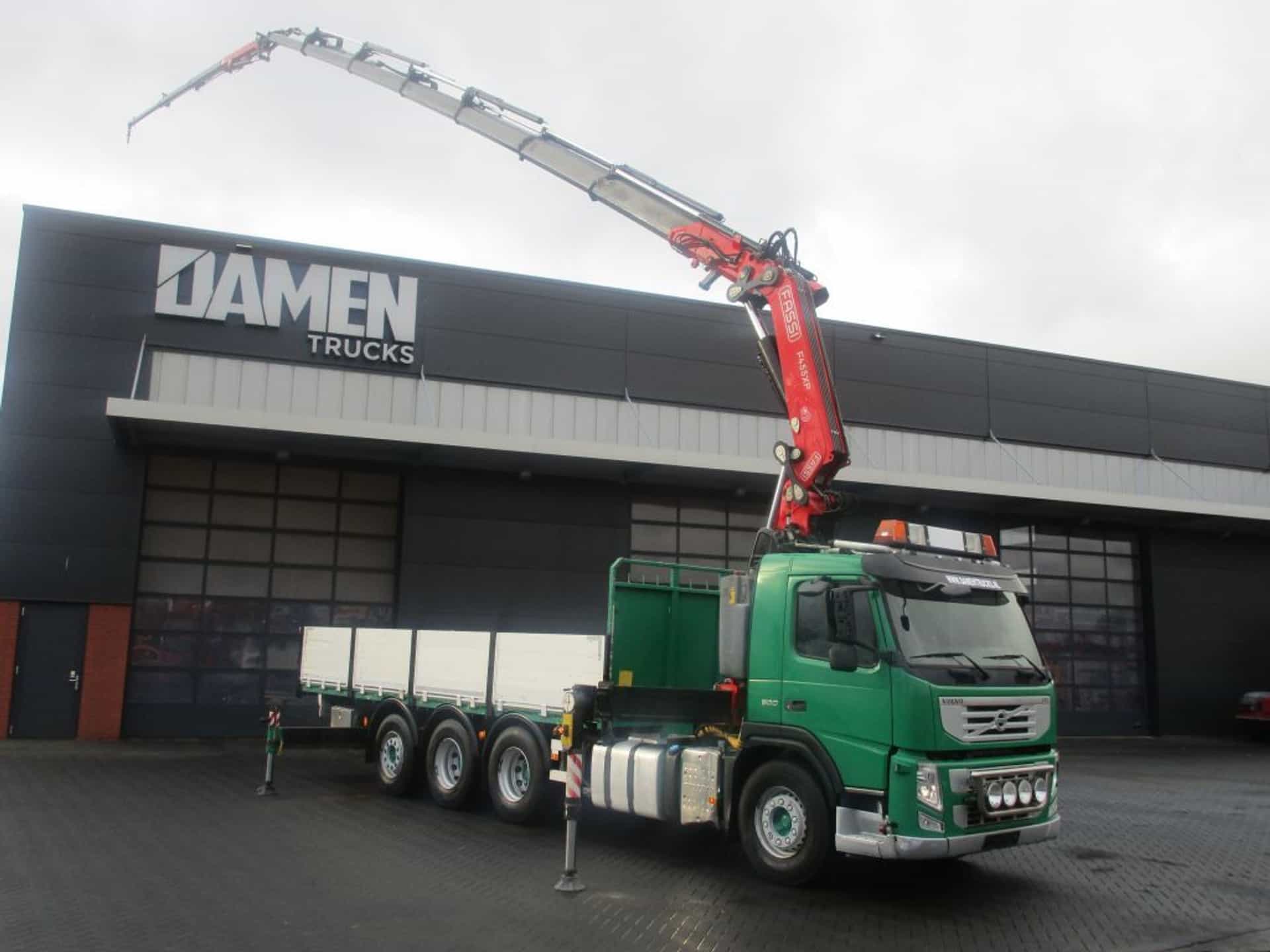 Volvo FM 500 8x4 ( Tridem ) FASSI F 455 Axp.27 + JIB