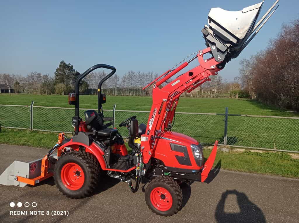 Kioti CX2510 HST ROPS 25 PK  Frontlader nieuw !! aktie