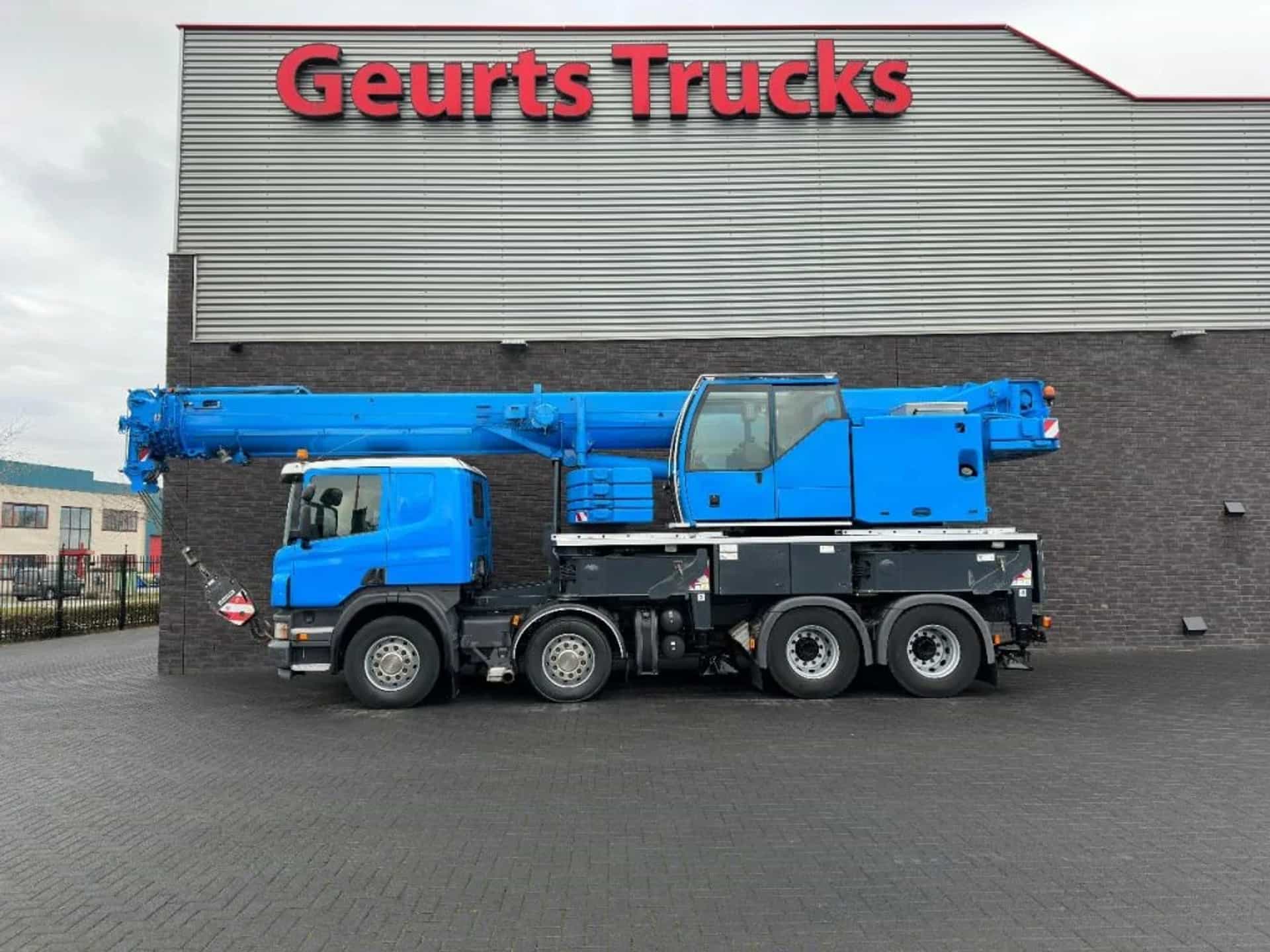 Scania  P420 8X4 + LIEBHERR LTF 1045-4.1 KRAAN/KRAN/CRANE/GRUA