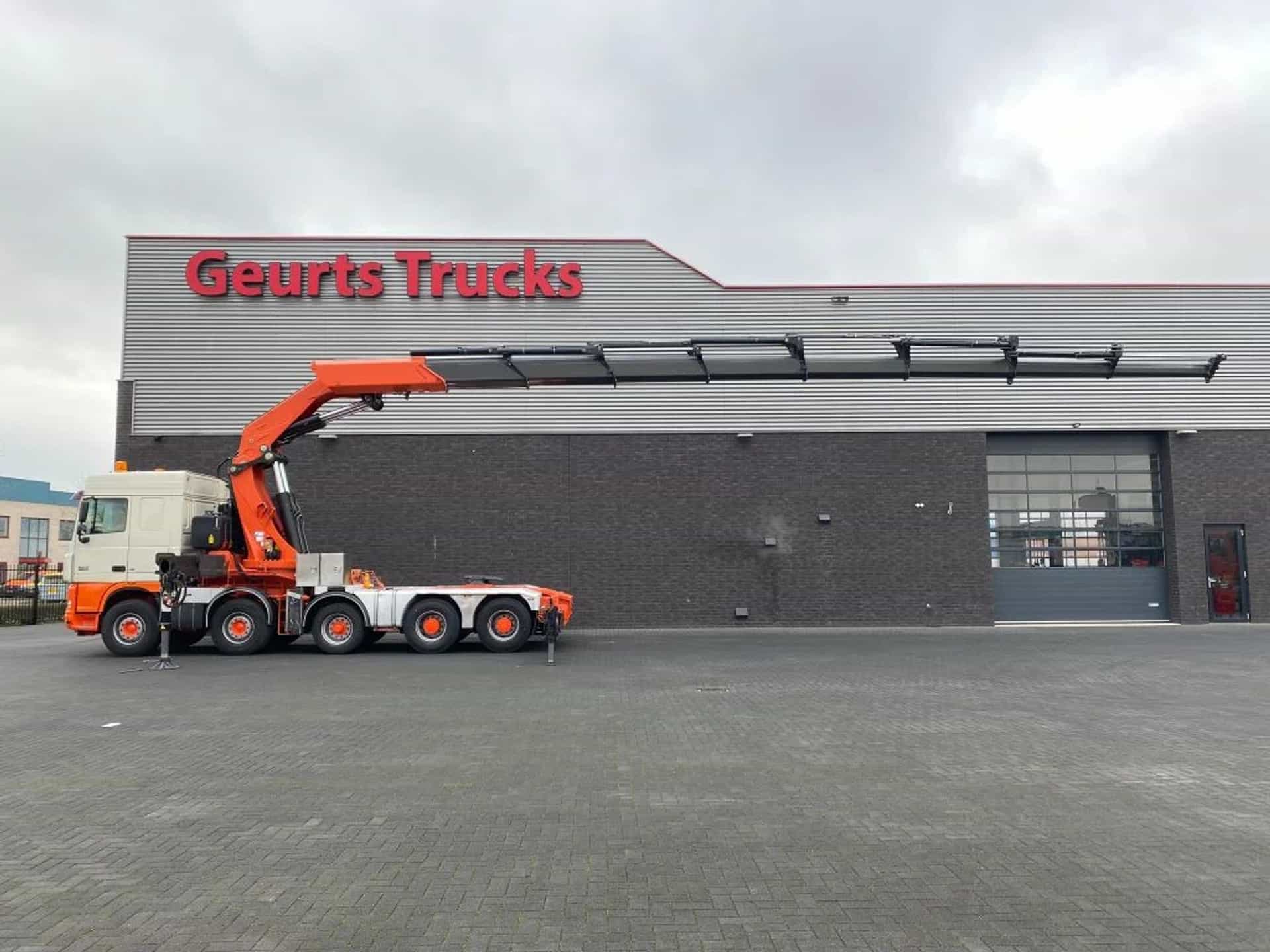 DAF  XF 105 10X4 + FASSI F1500AXP.28 KRAAN/KRAN/CRANE/GRUA
