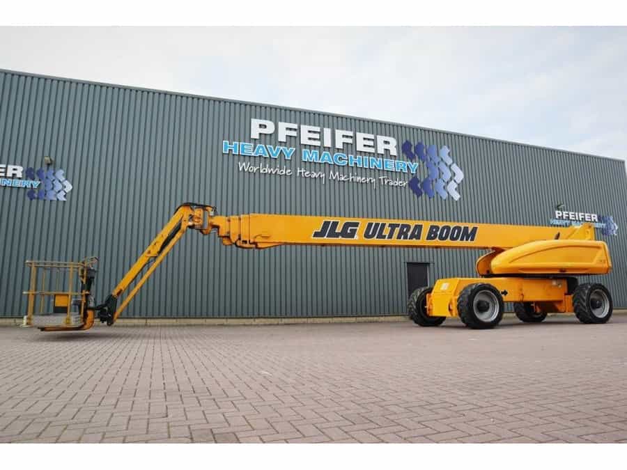 JLG 1350SJP Diesel, 4x4x4 Drive 43.3m Working Height,