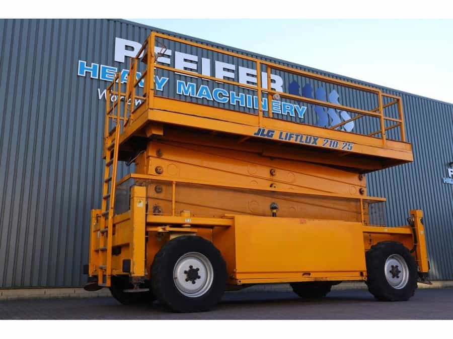 JLG 210-25 Diesel, 4x4 Drive, 23m Working Height, 1000