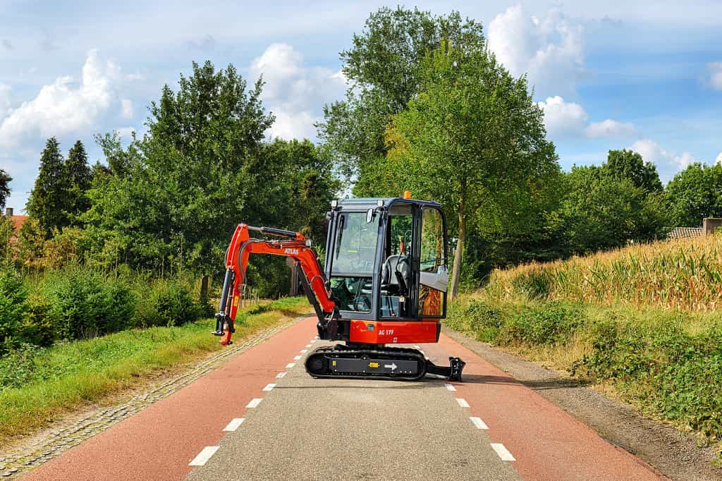 Atlas AC17F minigraver