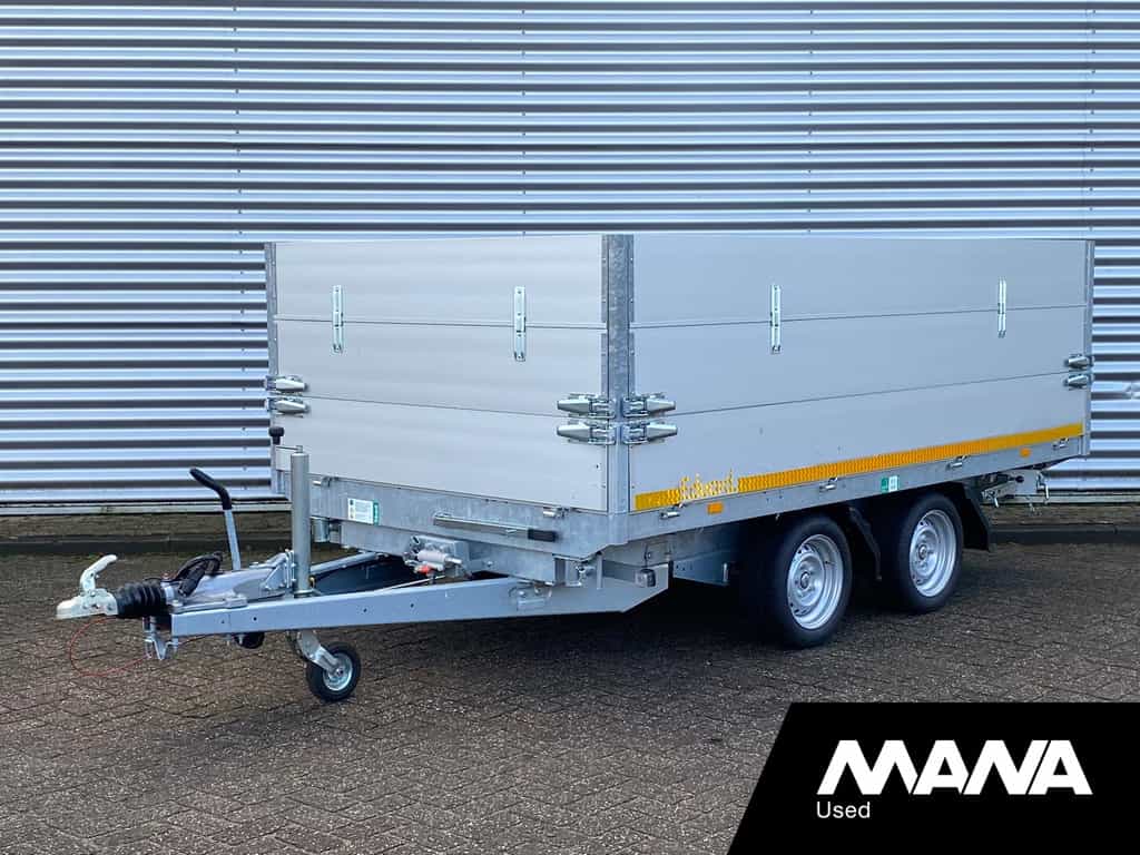 Eduard Driezijdige Kipper 2 assen 330X180 cm Geremd 3500KG