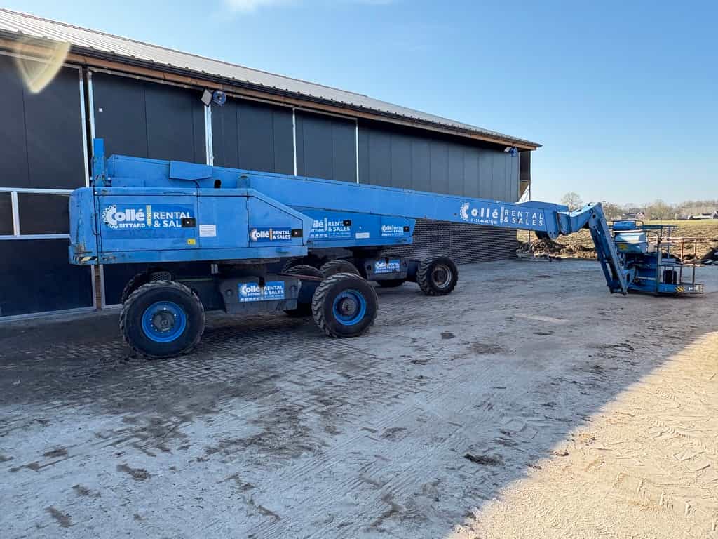 Hoogwerker aichi sp21j hoogwerkers