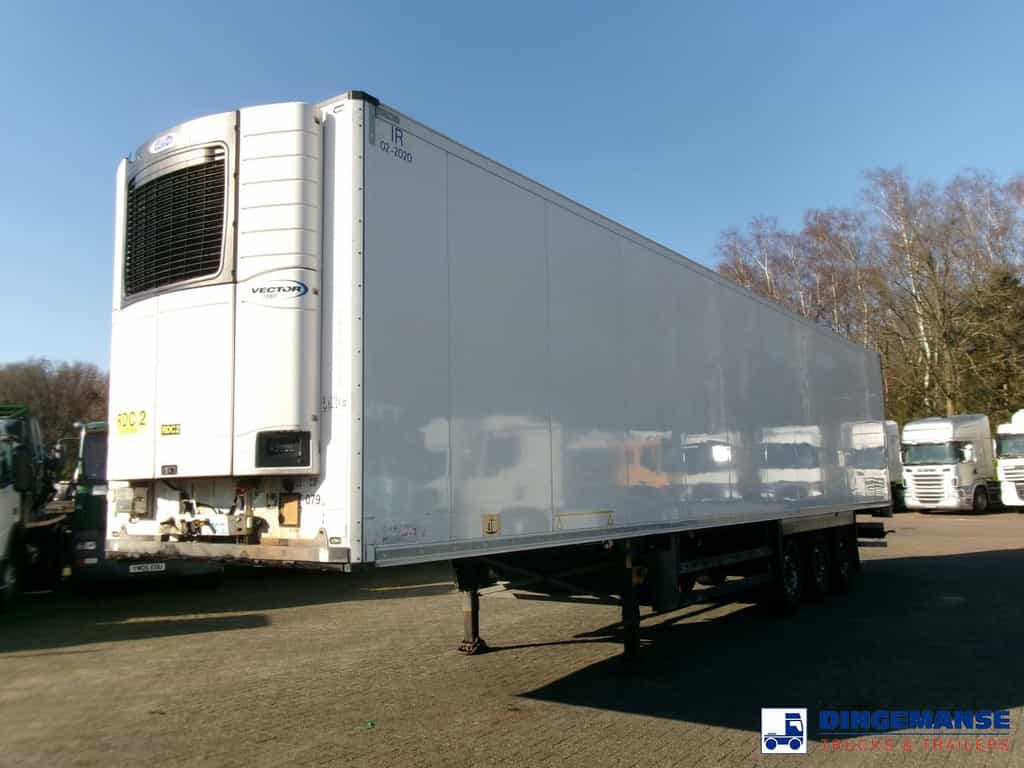 Schmitz Frigo trailer + Carrier Vector 1350