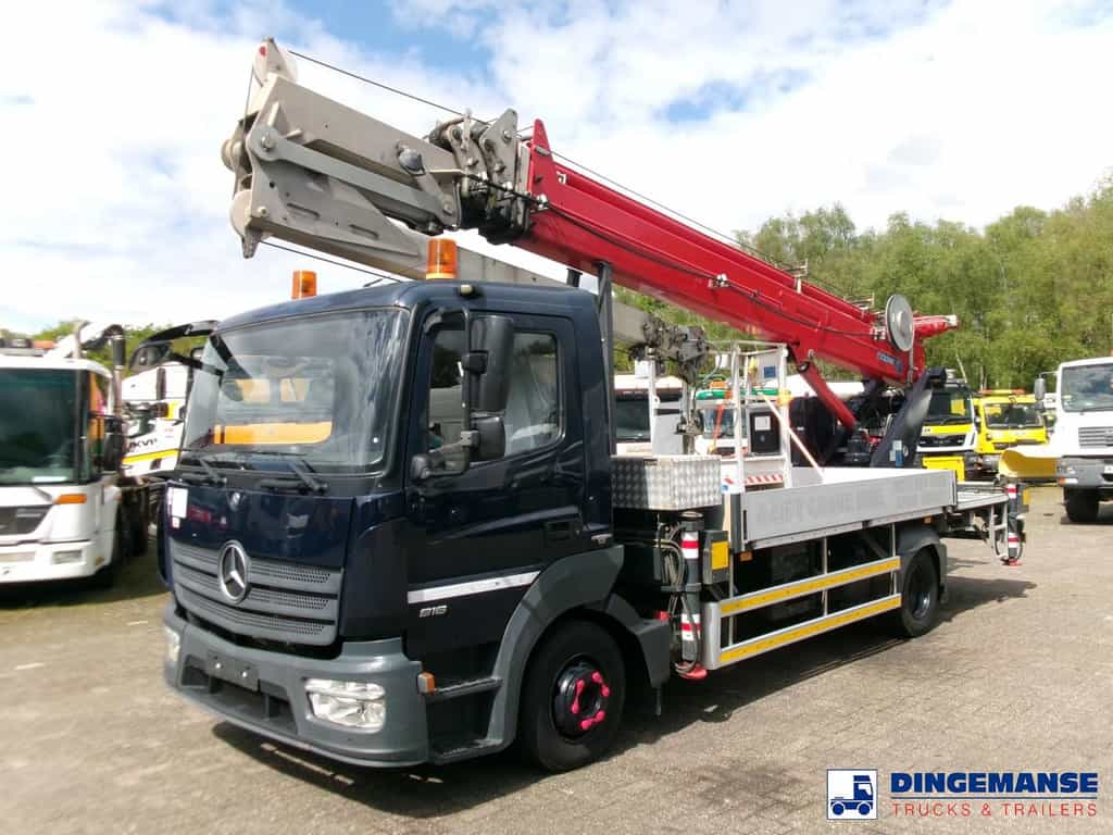 Mercedes Atego 816 4x2 Bocker AK 32/1500 SPS crane