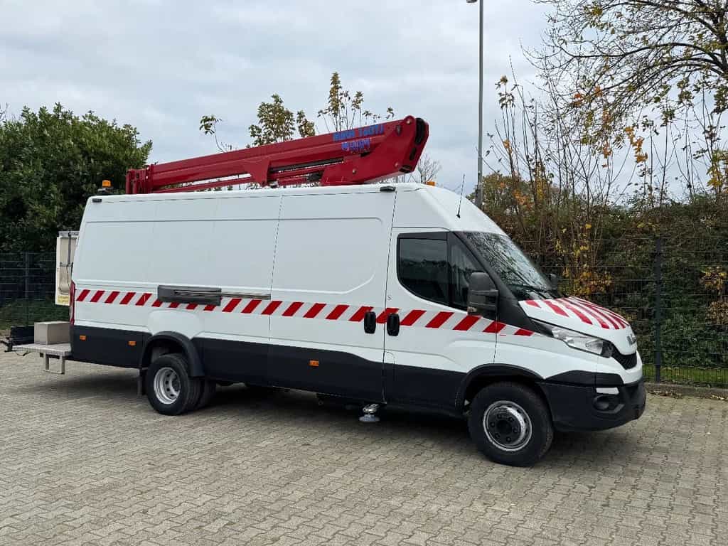 Iveco 70C17 Met Mira 160 kraan