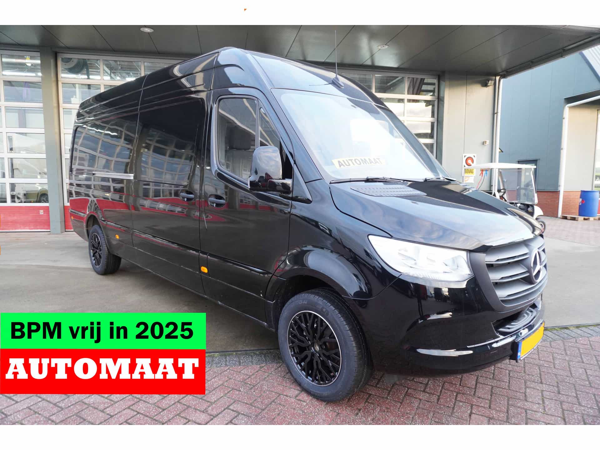 Mercedes-Benz Sprinter 317CDI 170PK L3H2 RWD Automaat Bumpers in de kleur