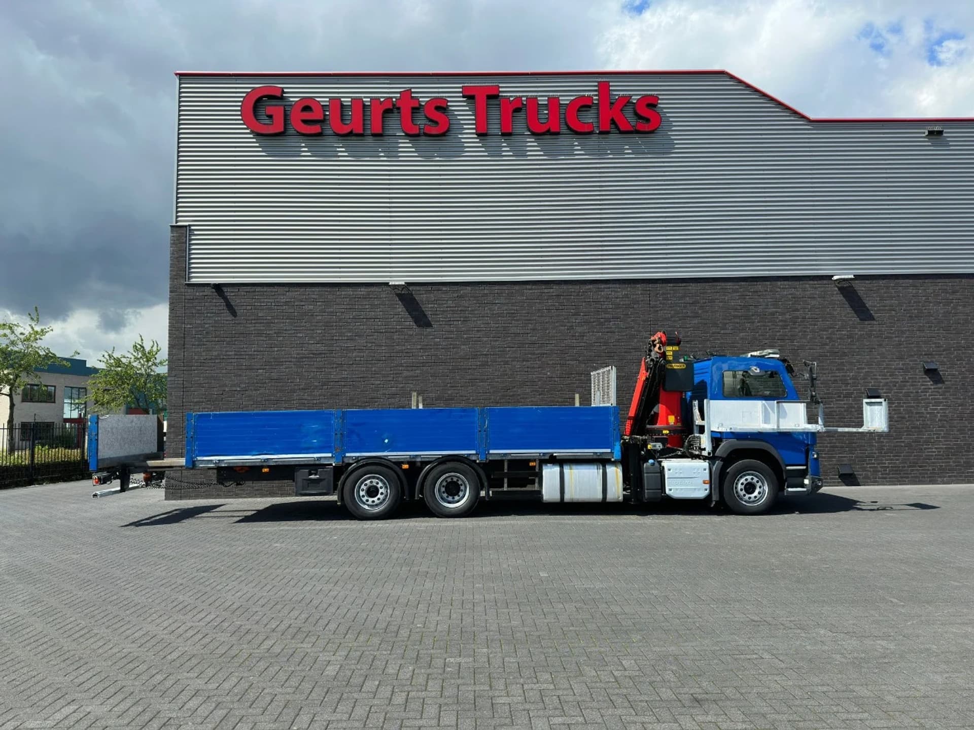 Foto 2 van Volvo FMX 420 6X2 + PALFINGER PK 23002-SH C KRAAN/KRAN/CRANE/GRUA METAAL TRANSPORT SPECIAAL