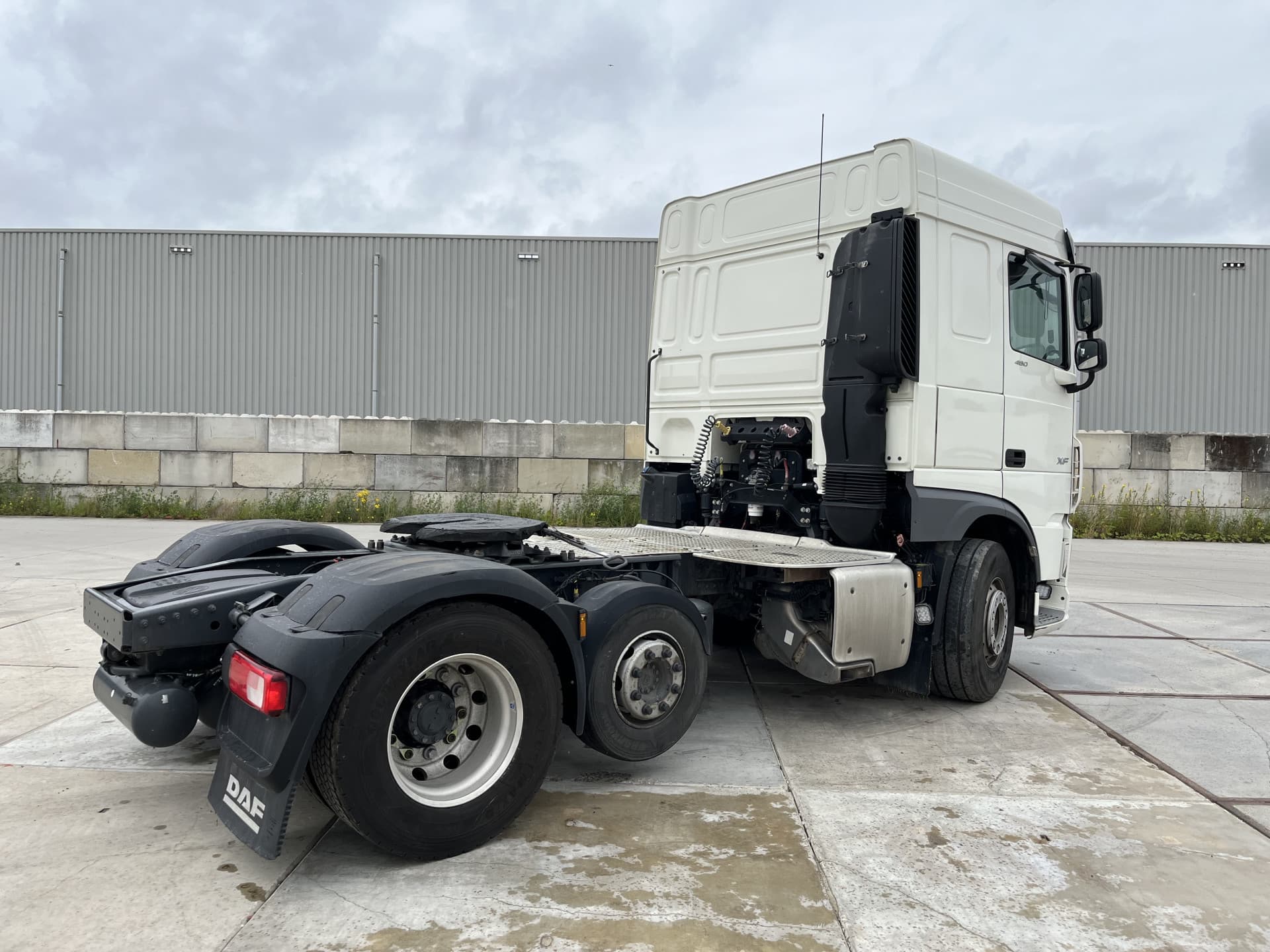 Foto 2 van DAF XF 480 FTP Space Cab