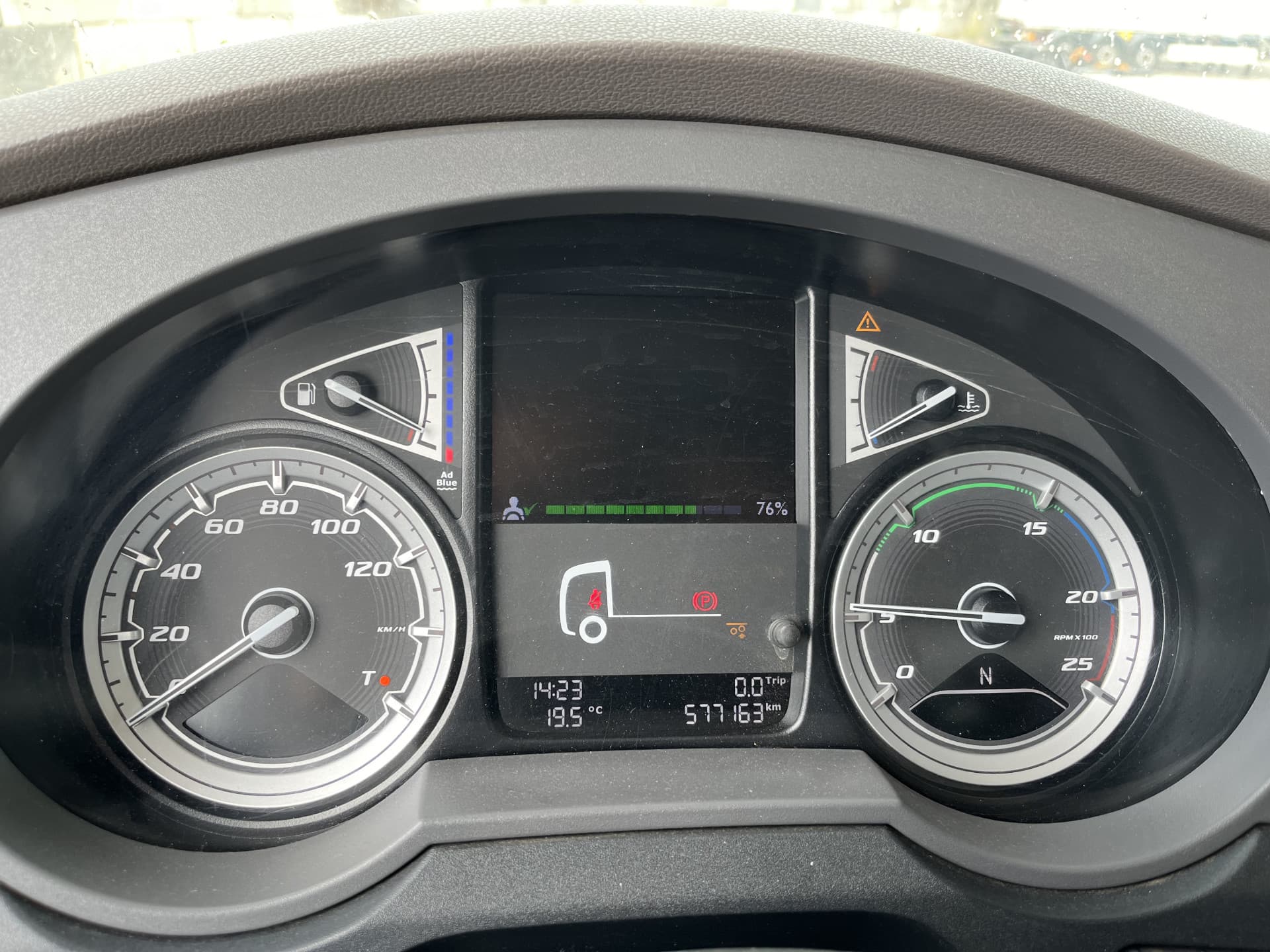 Foto 4 van DAF XF 480 FTP Space Cab