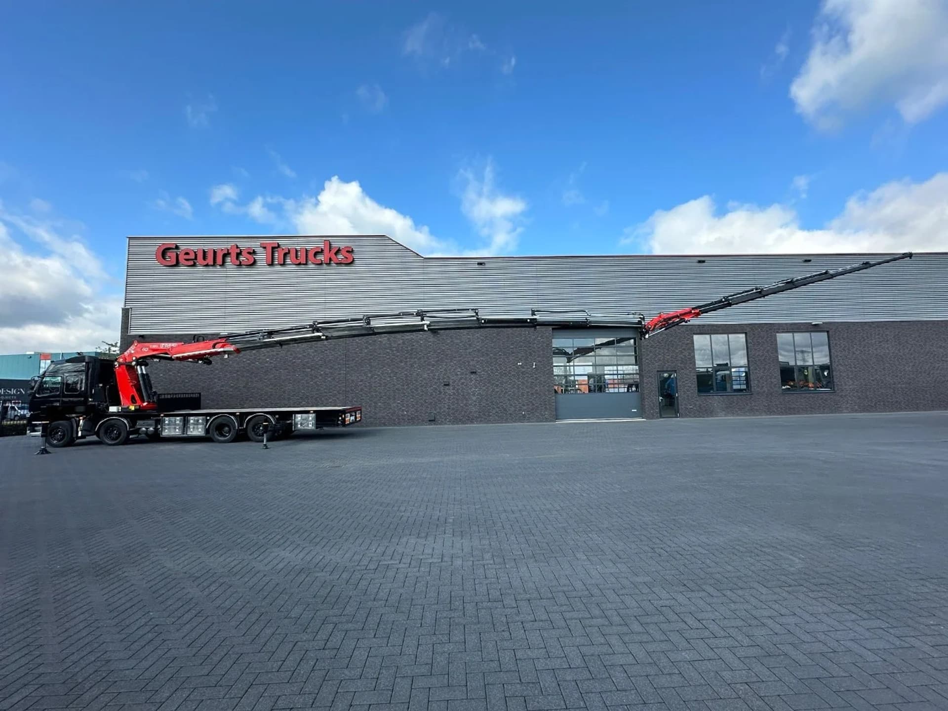 Foto 3 van Volvo FM 450 8X2 MET FASSI F99RA.2.28 XHE-DYNAMIC + JIB L616 KRAAN/KRAN/CRANE/GRUA
