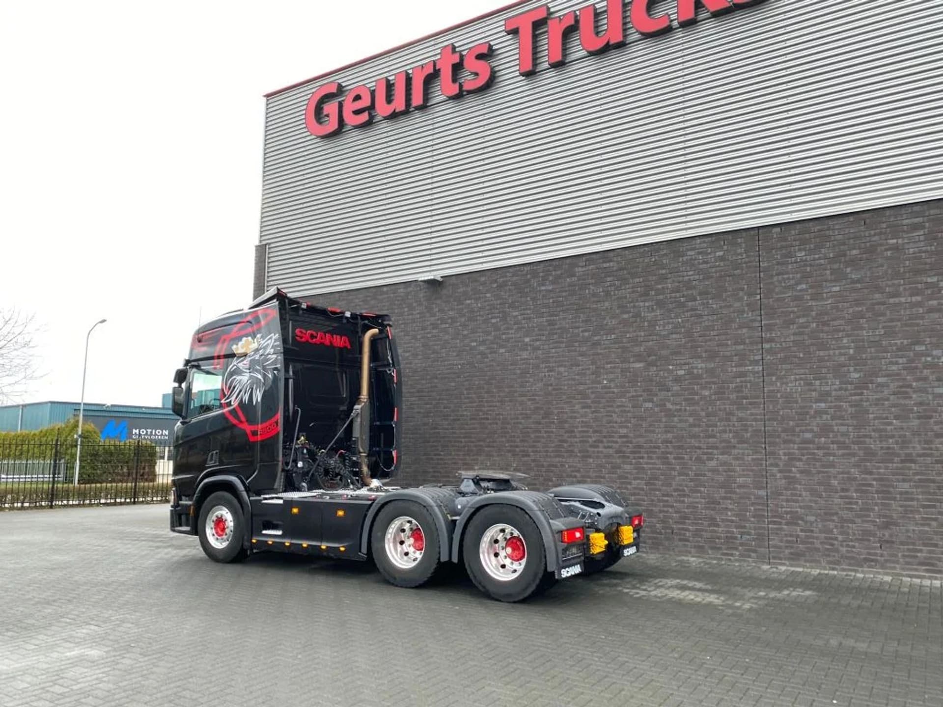 Foto 3 van Scania R500 NGS 6X4 TREKKER/TRACTOR/SZM EURO 6