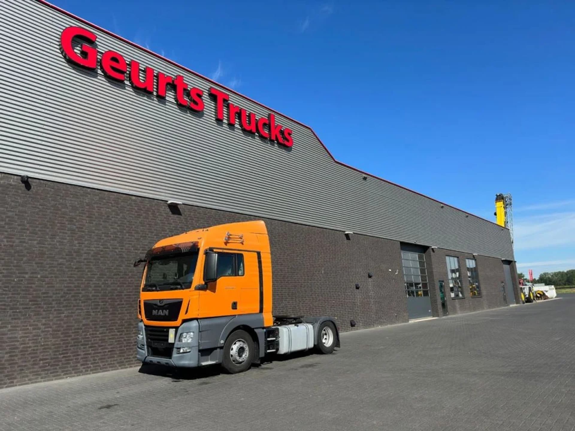 Foto 2 van MAN TGX 18.460 4X2 TREKKER/TRACTOR/SZM EURO 6