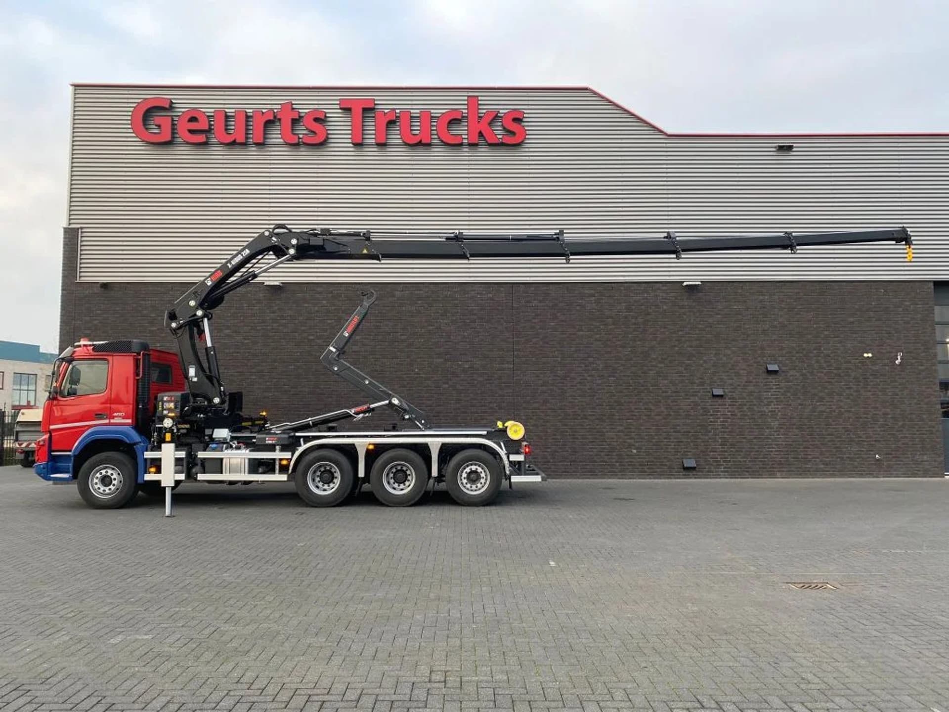 Foto 1 van Volvo FMX 460 8X4 TRIDEM + HIAB 21 TONS HAAKARM + HIAB 258 EP-5 KRAAN/KRAN/CRANE/GRUA