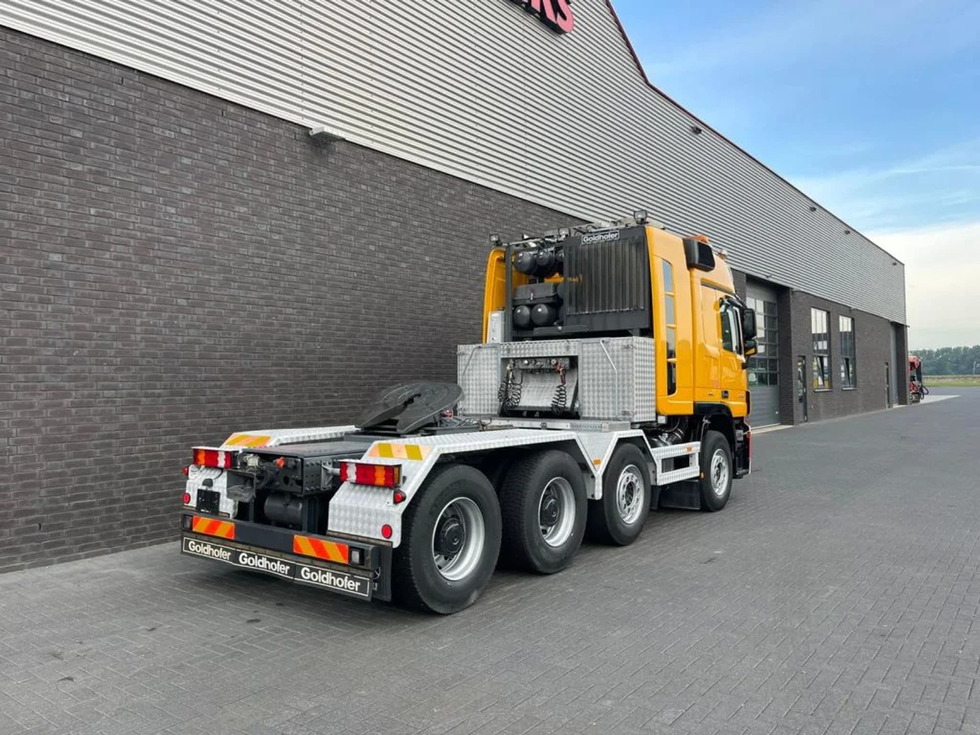 Foto 5 van Mercedes-Benz Actros 4165 V8 8X4 SLT TITAN HEAVY DUTY TRACTOR/TREKKER/SZM 250 TON