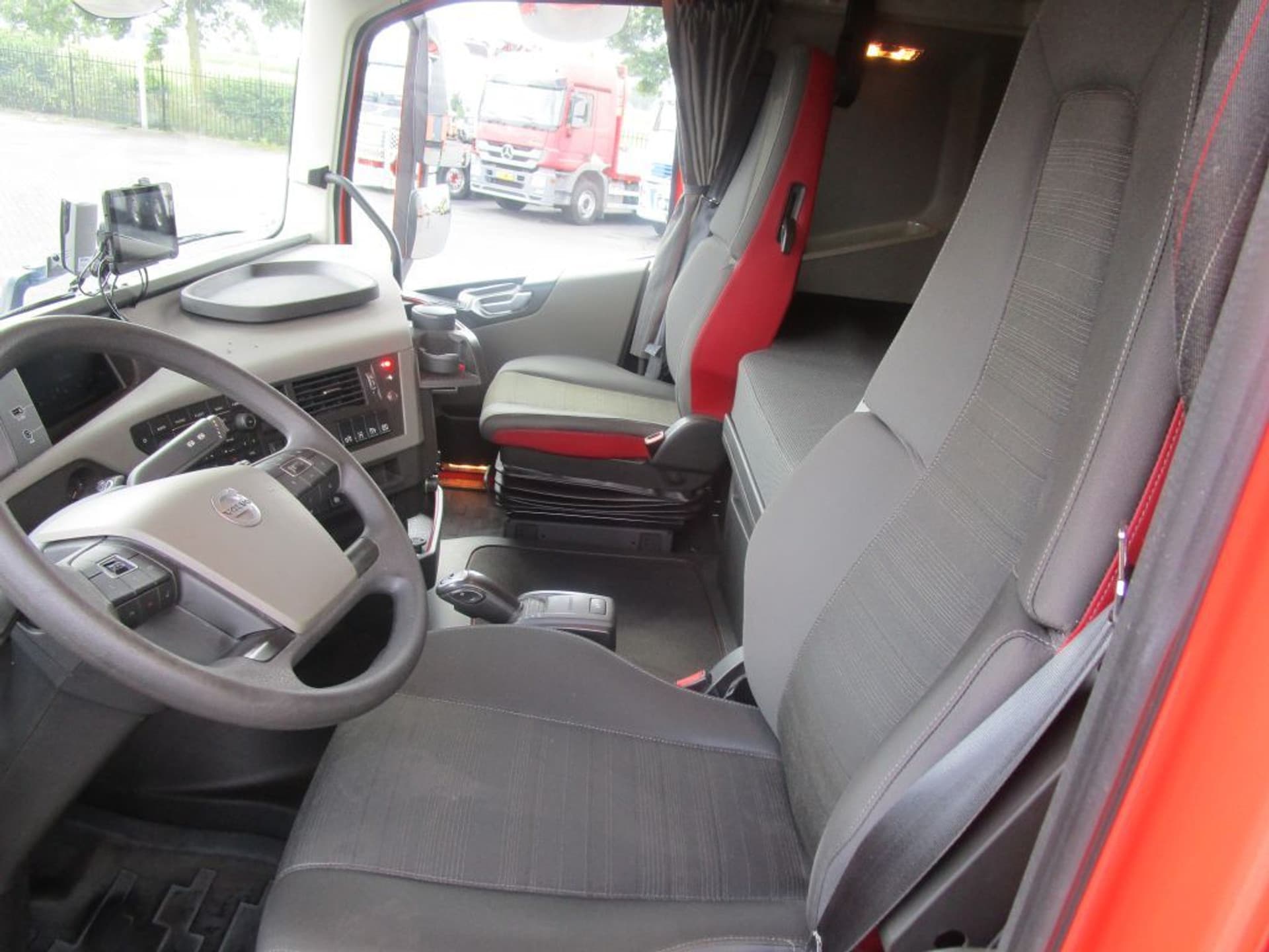 Foto 5 van Volvo FH 540 Euro 6 Kipper / Kraan