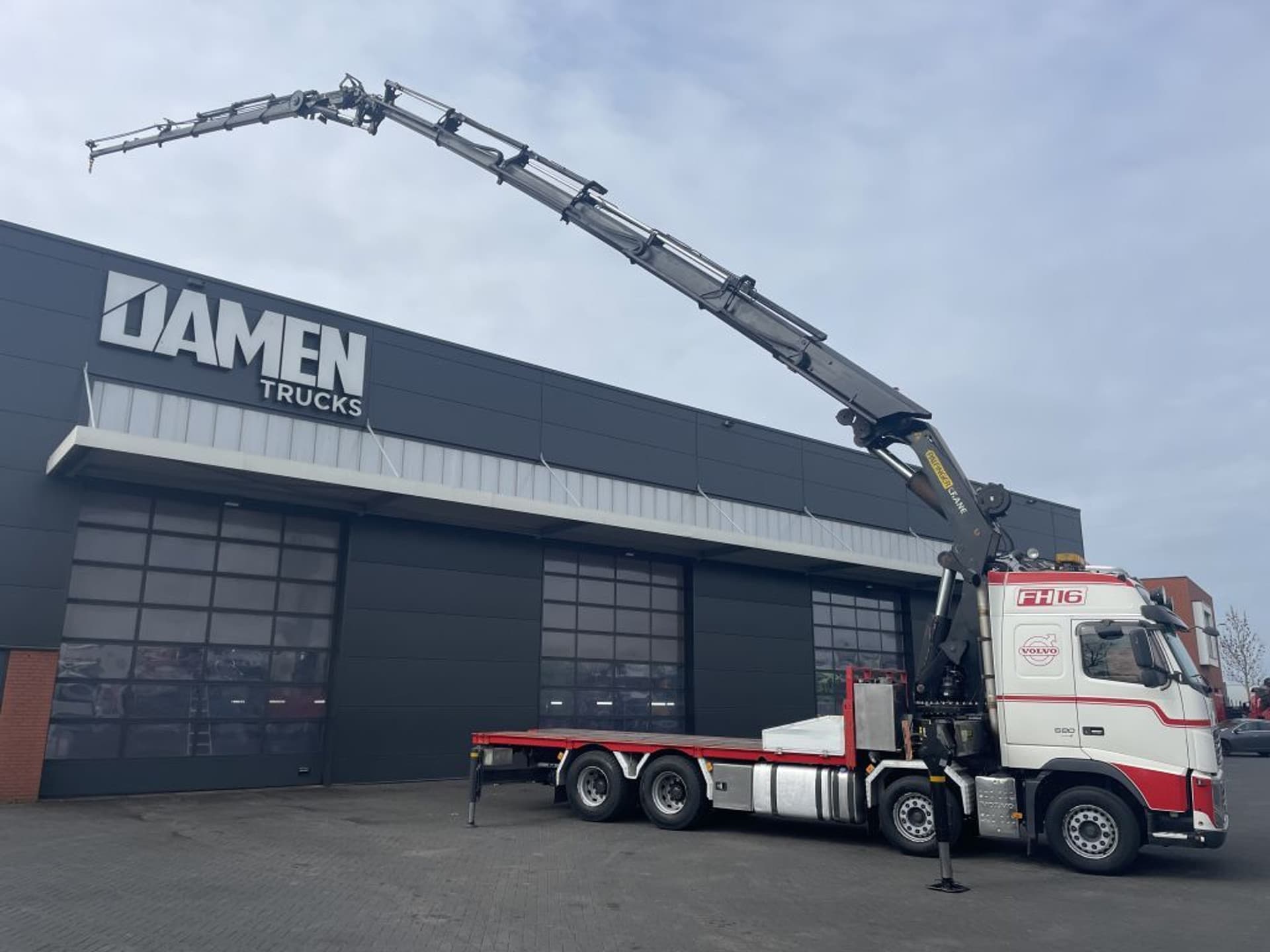 Foto 4 van Volvo FH 16.580 8x4 Palfinger PK 74002 E + JIB PJ 170 E