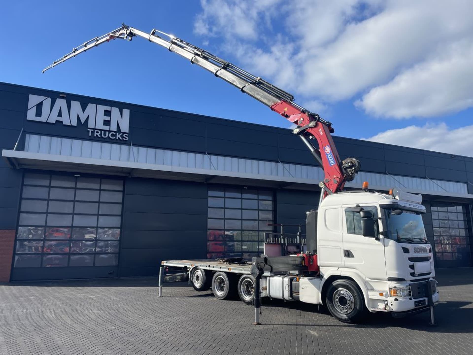 Foto 1 van Scania G 490 8x4 Euro 6 HMF 6020-K6 + JIB FJ 1200-K6