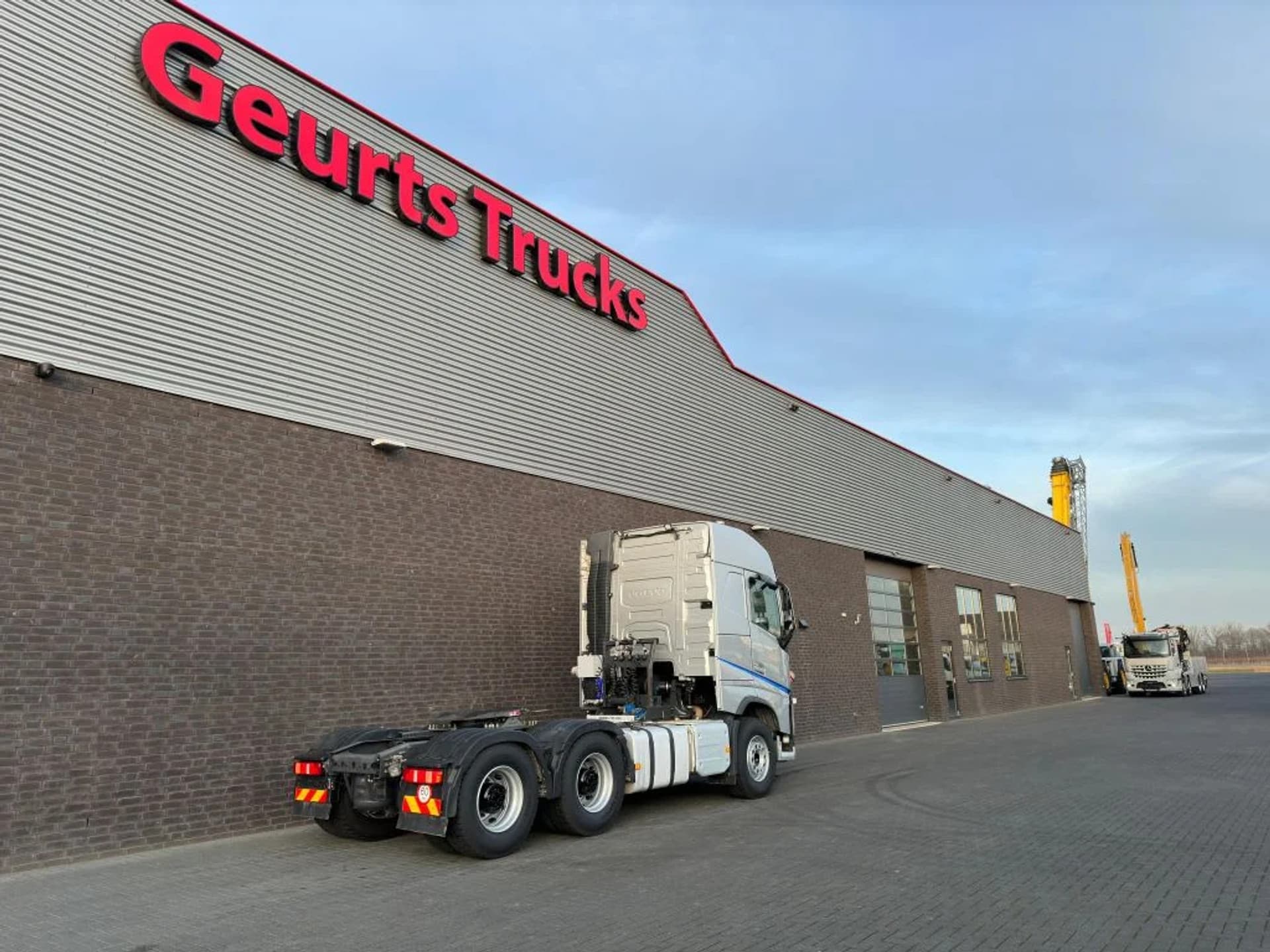 Foto 5 van Volvo FH 460 6X4 TREKKER/TRACTOR/SZM EURO 6 HYDRAULIC