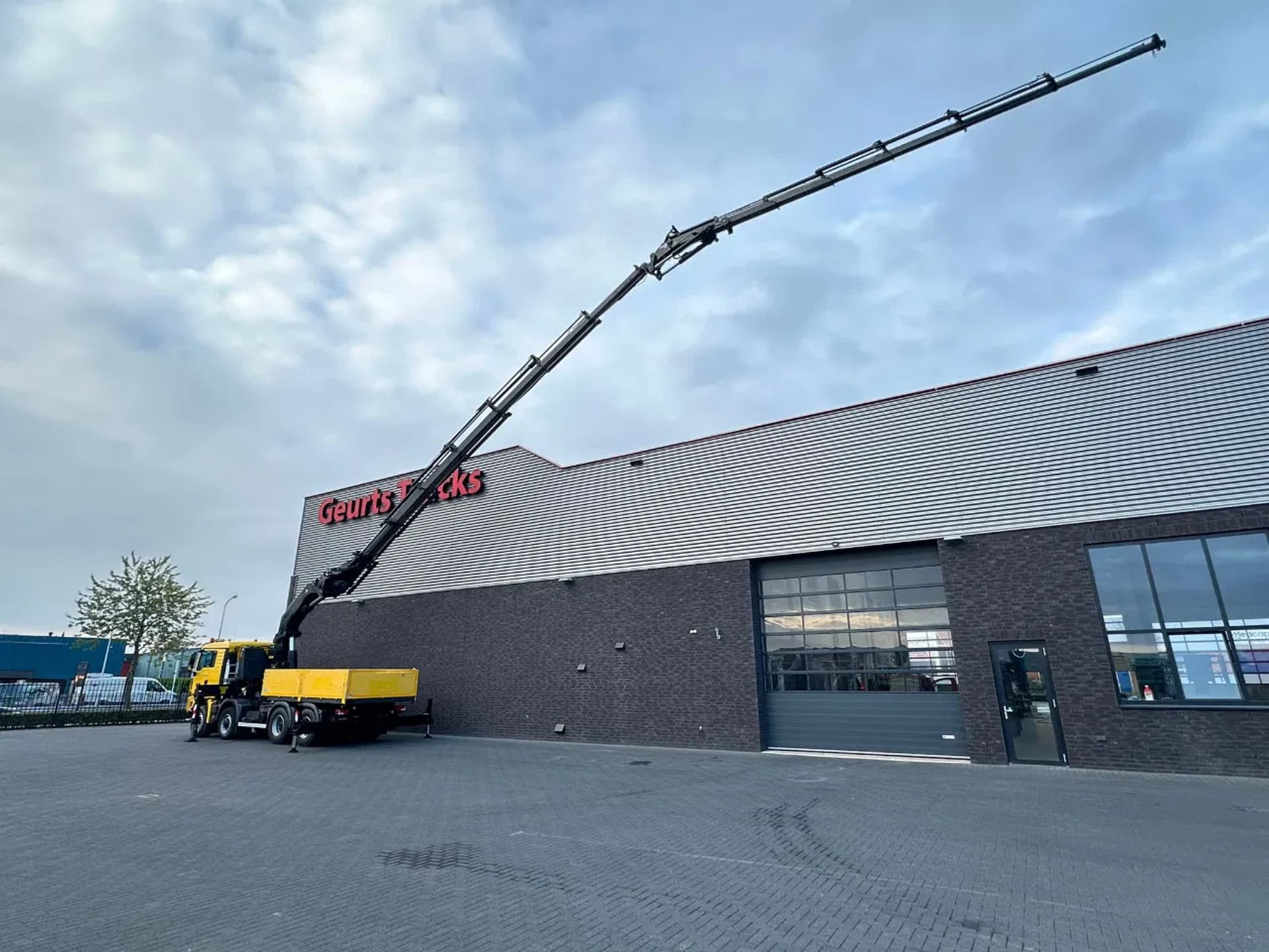 Foto 3 van MAN TGS 35.480 8X6H + PALFINGER PK 85002 F + JIB PJ170E KRAAN/KRAN/CRANE/GRUA