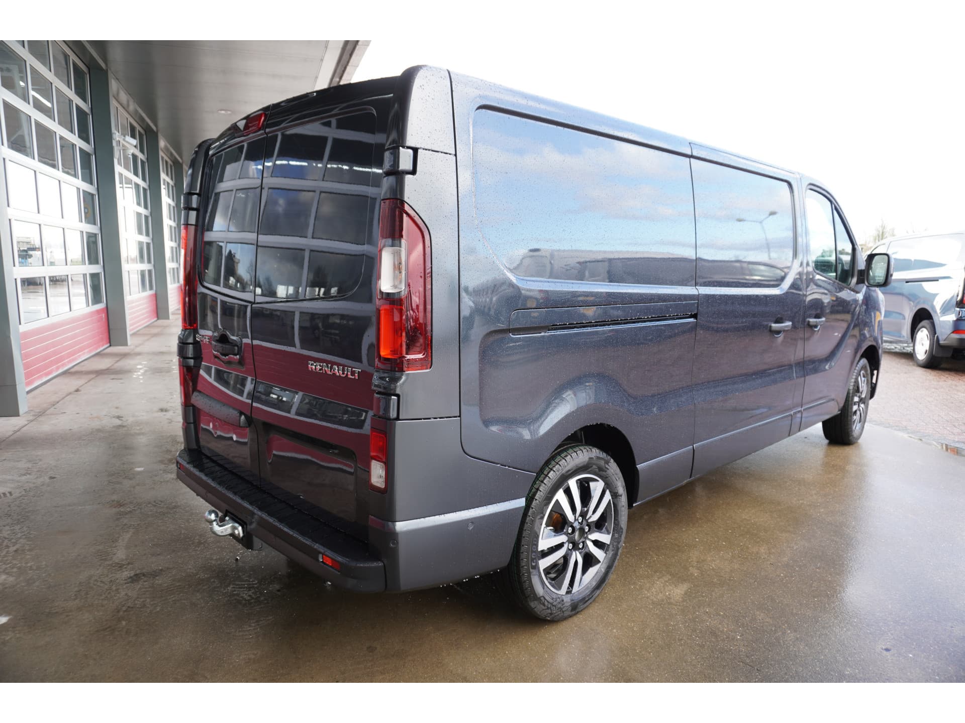 Foto 4 van Renault 2.0 Blue dCi 170PK T30 L2H1 Extra Automaat