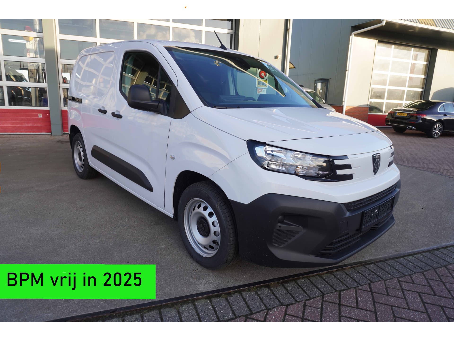 Foto 1 van Peugeot BlueHDi 100PK S&S L1 Schuifdeur links en rechts