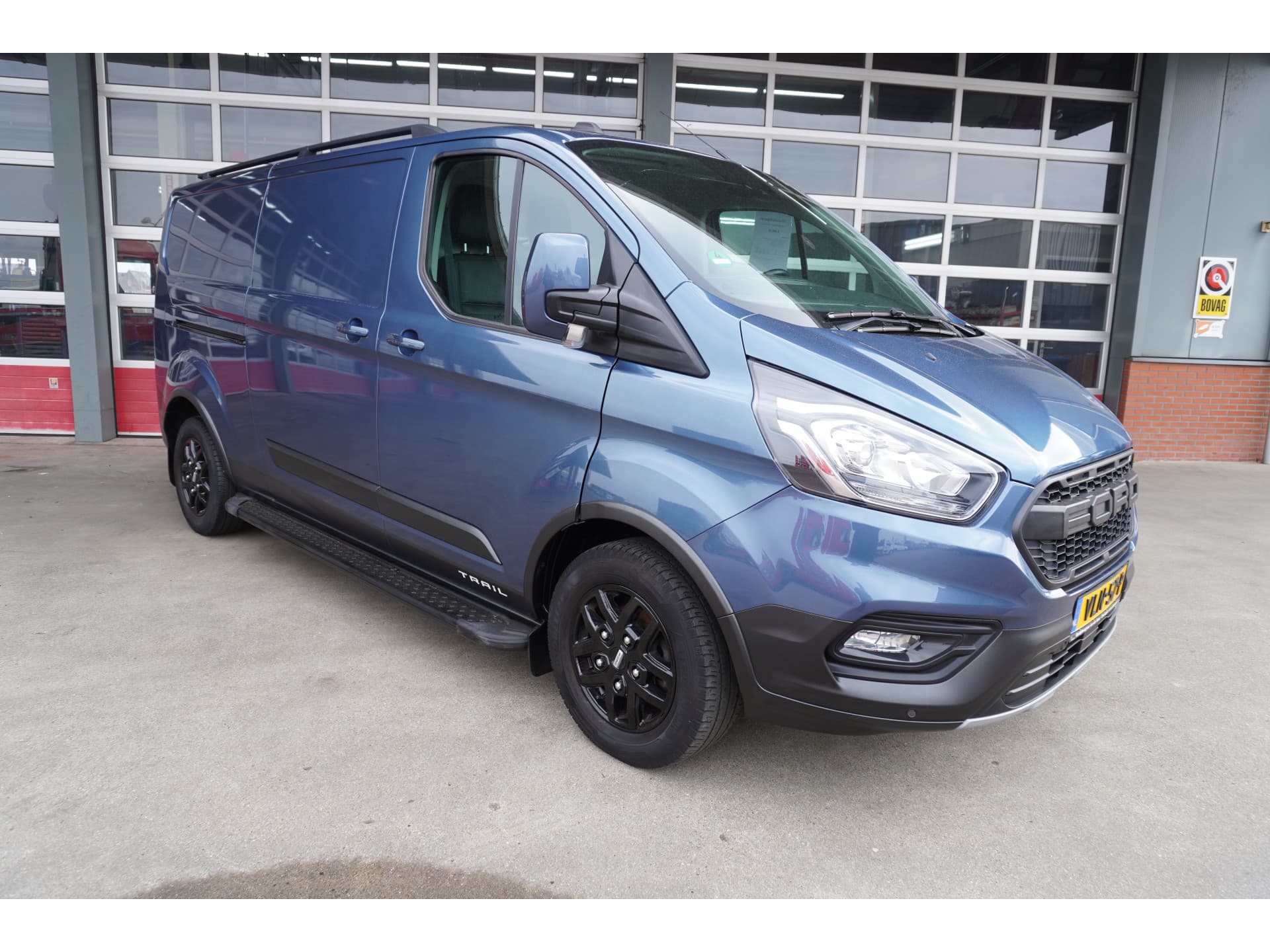 Foto 1 van Ford 300 2.0 TDCI 170PK L2H1 Trail