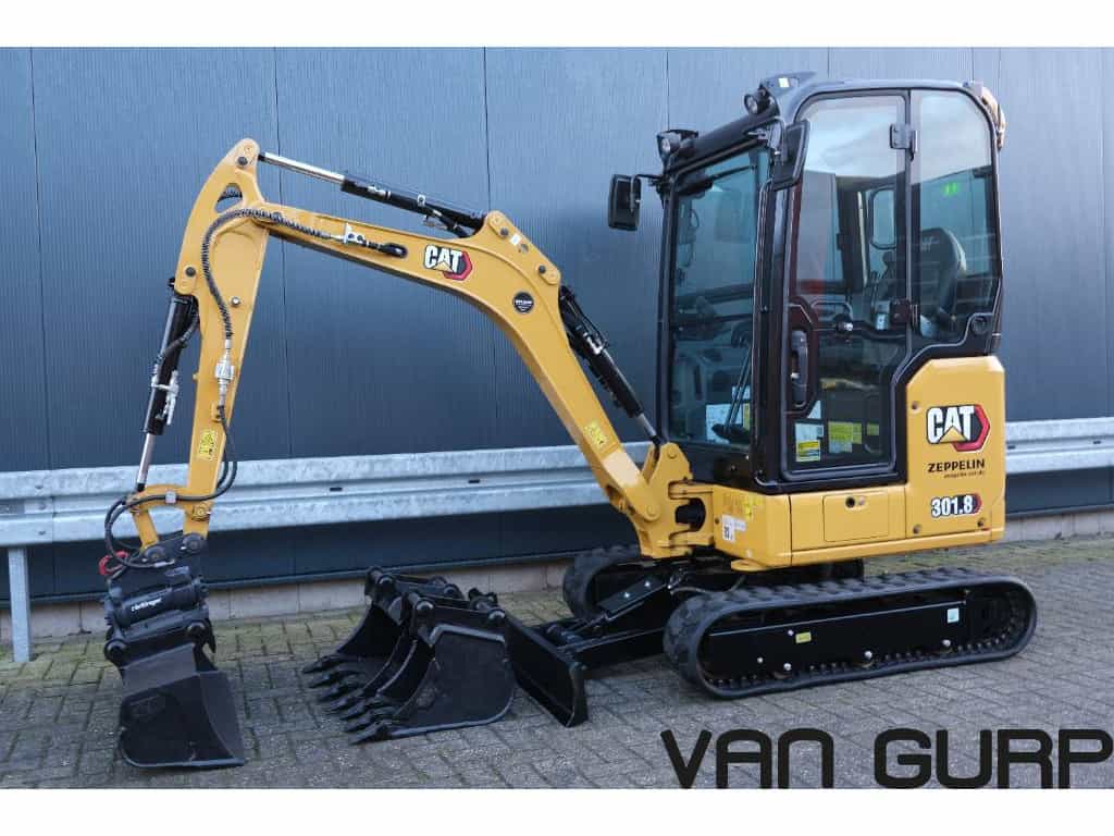 CAT 301.8 | Powertilt | 2023 | 800std